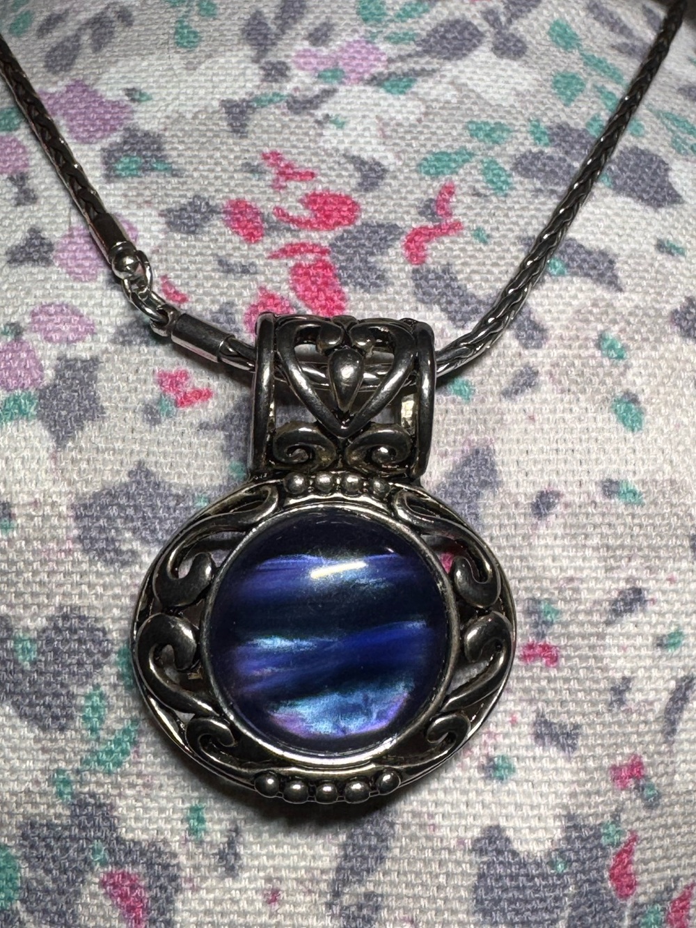 Silver Plate Blue Cabochon Pendant Ornate Filigree Scroll 20” Chain